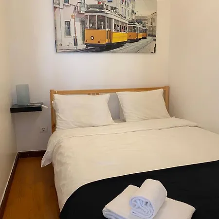 Alfama Apartments Sao Crispim Lisbon Exterior photo